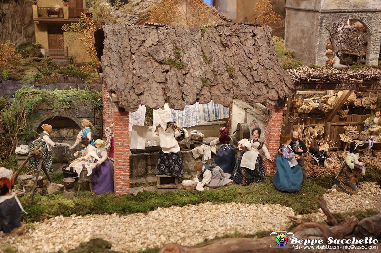 VBS_7383 - Abbazia di Vezzolano - Presepe artistico di Anna Rosa Nicola.jpg